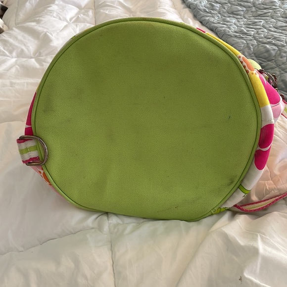 Lilly Pulitzer bucket bag with gorgeous flowers - Picture 2 of 7